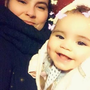 Meet your Posher, Kayla